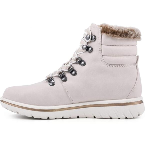 Cliffs By White Mountain Women's Hallett Ankle Bootie, White Size 9.5M - Picture 6 of 6